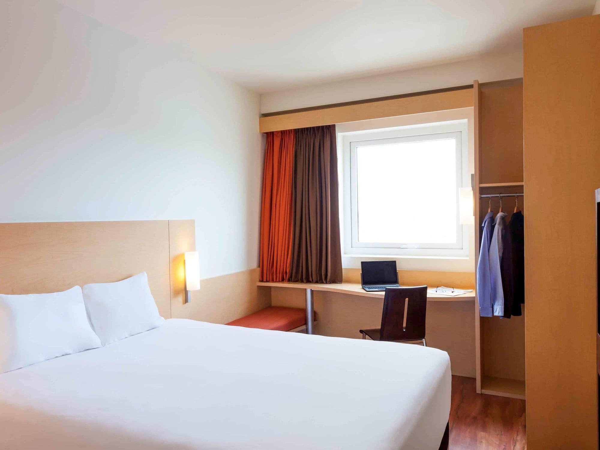 Ibis Hermosillo Exterior foto