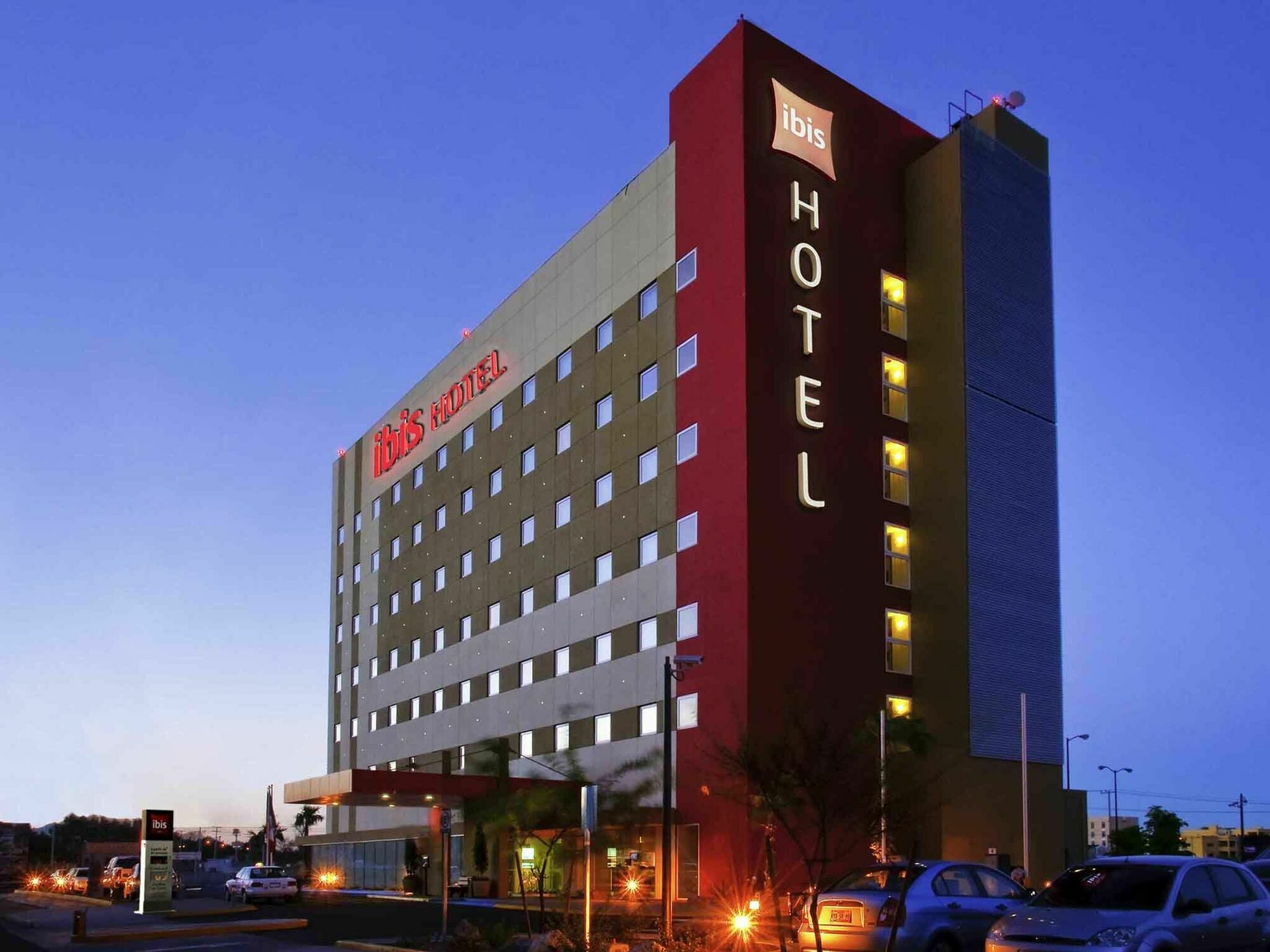 Ibis Hermosillo Exterior foto